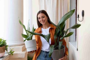 how-to-keep-plants-alive-proven-vacation-secrets